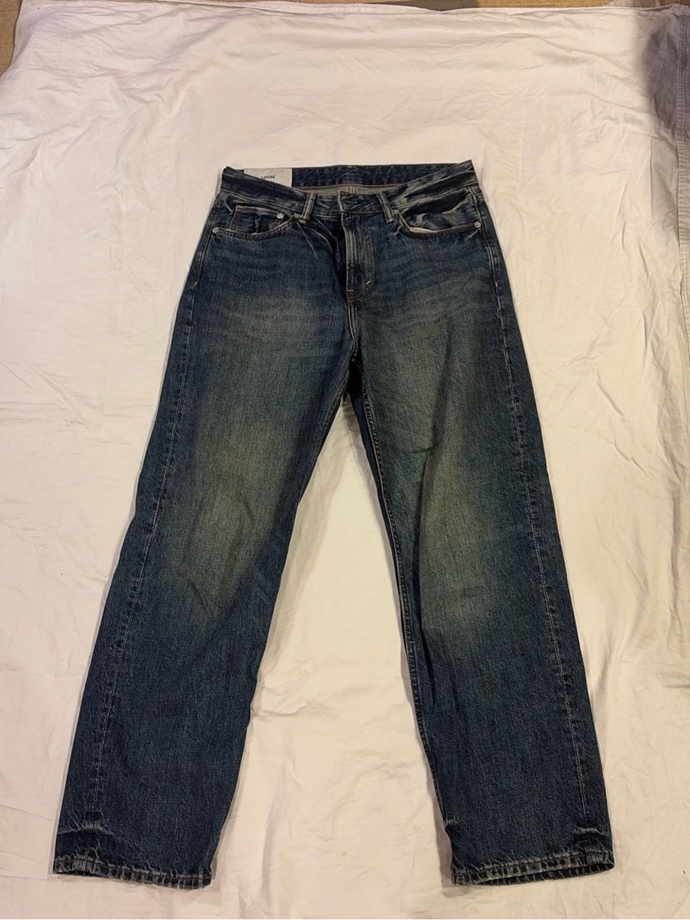 H&M Men's Straight Jeans in Washed Blue